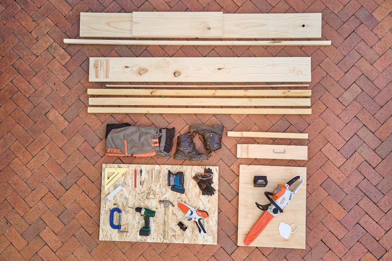 Outils pour faire un abri de la scie de jardin à batterie STIHL GTA 26 et la tronçonneuse à batterie STIHL MSA 140 C