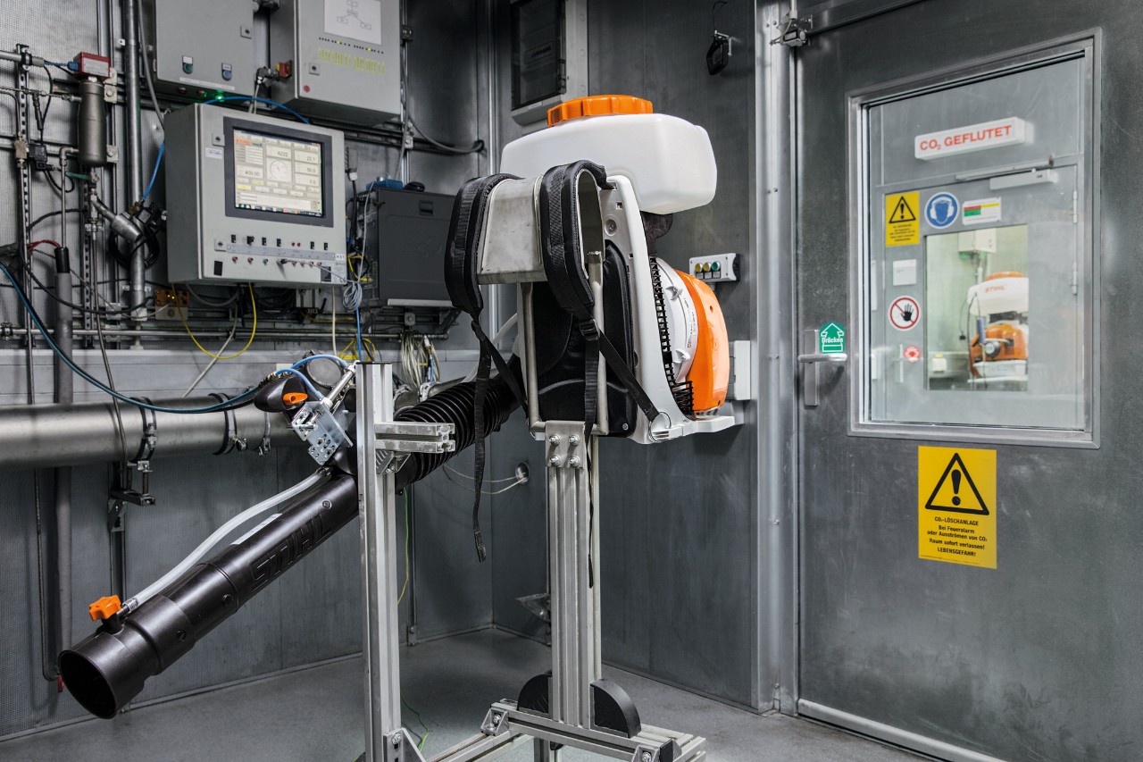 Contrôle de la valeur de CO2 d’un appareil STIHL en cours de développement